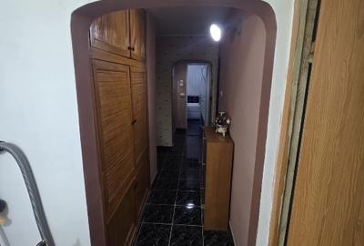 Apartament  spatios decomandat 4 camere - 4