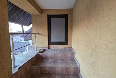 Casă cu 5 camere cu Teren 300 Mp în Podul de Fier - 17
