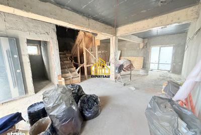 Casă cu 4 camere cu Teren 200 Mp în Central - 3