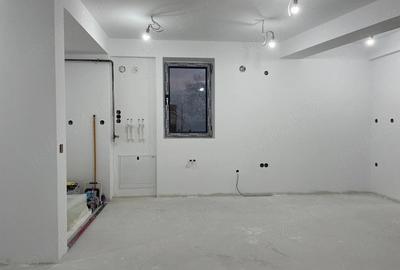 Apartament cu 2 camere decomandat în Bucium - 2