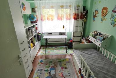 Apartament cu 3 camere semidecomandat în Micro 16 - 3