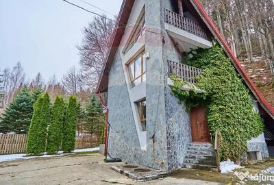 Casă cu 5 camere cu Teren 661 Mp în Clăbucet - 18