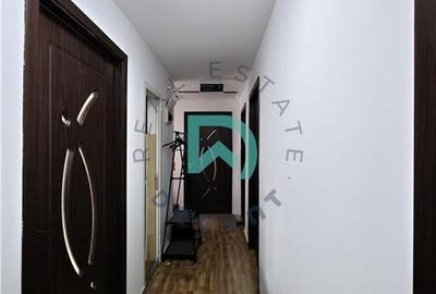 Casă individuală cu 10 camere cu Canalizare în Brașovul Vechi - 9