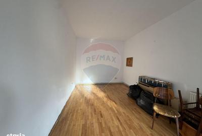 Casă cu 4 camere cu Teren 572 Mp în Central - 3