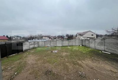 Casă cu 3 camere cu Teren 450 Mp în Central - 1