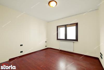 Apartament cu 3 camere decomandat în Micro 21 - 9