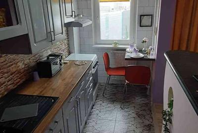 Garsonieră decomandată în Rahova - 8