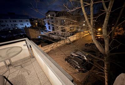 Apartament cu 3 camere decomandat în Barbu Văcărescu - 4