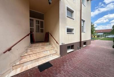 Inchiriez vila pe Bd Pipera ,pretabil pentru birouri, clinica me Inchiriez vila pe Bd Pipera ,pretabil pentru birouri, clinica me - 2