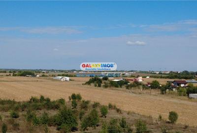 Teren intravilan de 14000 mp, în Central - 4