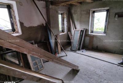 Casă cu 10 camere cu Canalizare în Furnica - 9