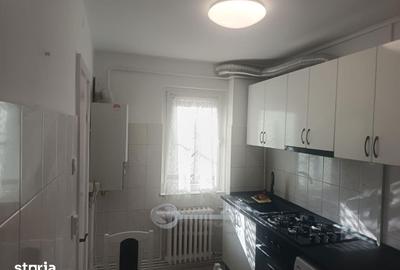 Apartament cu 2 camere semidecomandat, mobilat în Central - 13