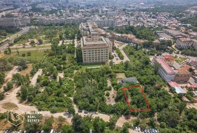 Teren de 324 mp, în Ultracentral - 3