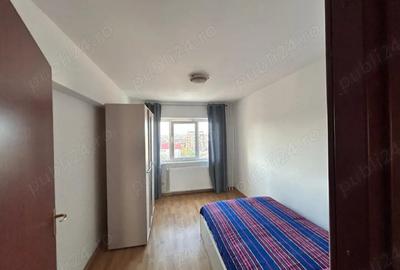 Apartament cu 3 camere decomandat în Central - 1