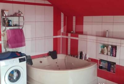 Casă cu 7 camere cu Teren 602 Mp în Nufărul - 11