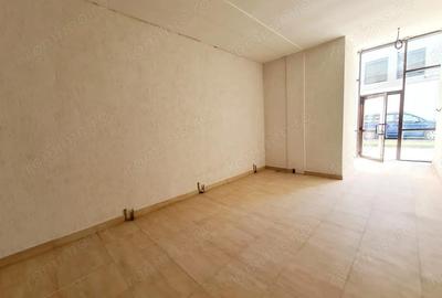 Spațiu comercial, de 32 mp, în Central - 6