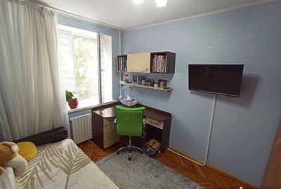 Apartament cu 2 camere decomandat în Central - 1