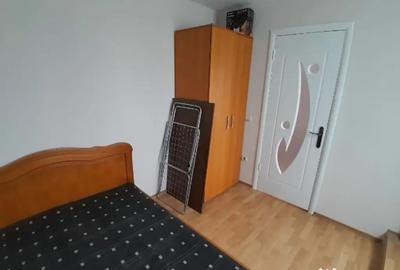 Apartament cu 3 camere semidecomandat în Central - 11