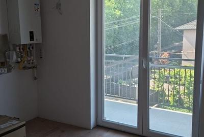 Apartament cu 3 camere decomandat în Ipotești - 3