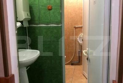 Spatiu comercial , 90 mp , zona Razvad Spatiu comercial , 90 mp , zona Razvad - 5