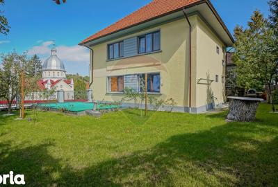 Apartament cu 2 camere, mobilat în Schei - 18