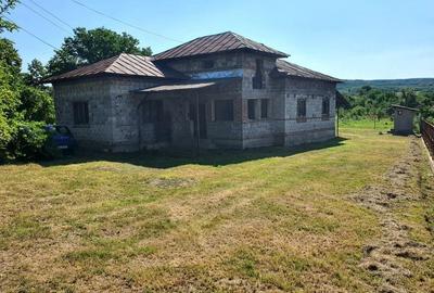 Casă cu 4 camere în Boțârcani - 8