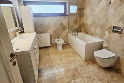 Casă individuală cu 4 camere cu Canalizare în 9 Mai - 39