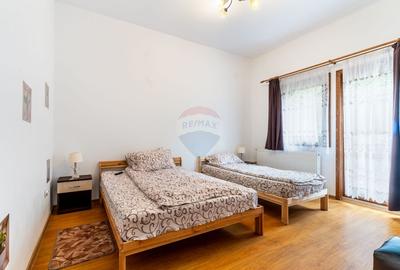 Casă cu 7 camere cu Teren 1300 Mp în Beliș - 27