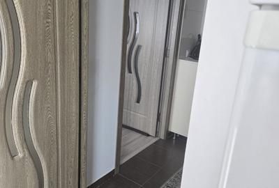 Garsonieră decomandată în Valea Adâncă - 2