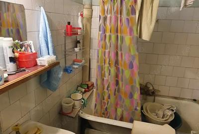 Vanzare apt 2 camere, Lupeni, langa sediu BCR - 4