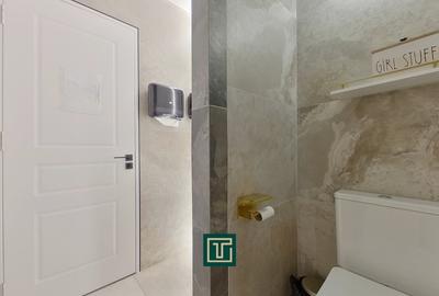 Spațiu comercial, de 157 mp, în Central - 10