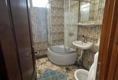 Spațiu comercial, de 1,300 mp, în Siret - 4