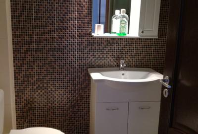 Birou, de 70 mp, în Unirii - 5