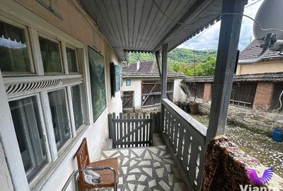 Casă individuală cu 3 camere cu Canalizare în Fântânele - 1