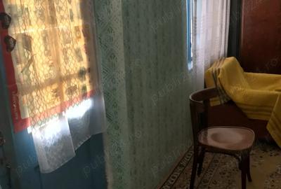 Casă cu 6 camere în Ulmeni - 9