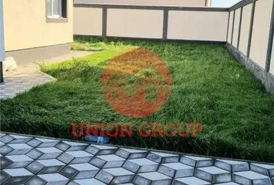 Casă cu 5 camere cu Canalizare în Lumina - 17