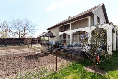 Casă individuală cu 7 camere cu Canalizare în Mărăști - 2