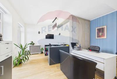 Apartament cu 4 camere decomandat în P-ța Unirii - 7