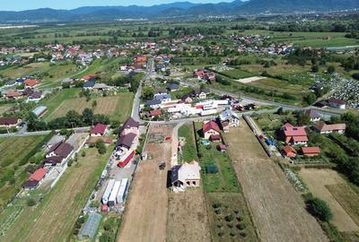 Spațiu comercial, de 150 mp, în Lăpuș
