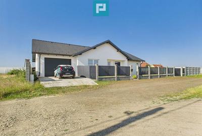 Casă cu 5 camere cu Teren 750 Mp în Mândruloc - 2