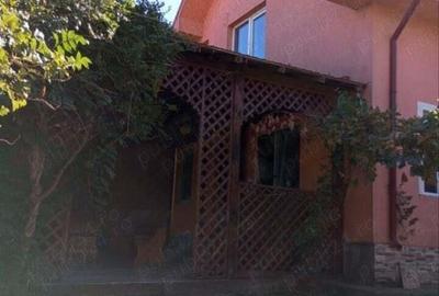 Casa de inchiriat - 2