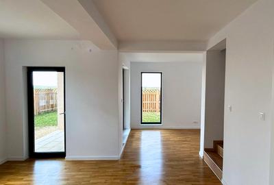 CUIB 3, LIZIERA DE LAC, FAZA 1 — CASA TA LÂNGĂ LAC, LA 20 DE MINUTE DE PALLADY CUIB 3, LIZIERA DE LAC, FAZA 1 — CASA TA LÂNGĂ LAC, LA 20 DE MINUTE DE PALLADY - 3