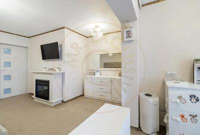 Spațiu comercial, de 1,620 mp, în Otopeni - 20