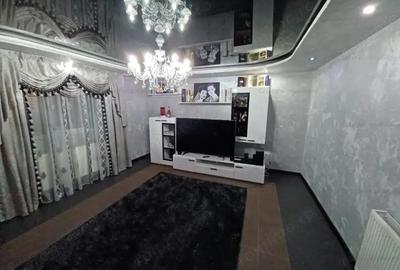 Palat P+1+M, 300mp construiti ,TOTUL NOU Chercea Mobilat tot NOU ! Palat P+1+M, 300mp construiti ,TOTUL NOU Chercea Mobilat tot NOU ! - 2