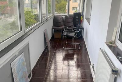 Apartament cu 3 camere, mobilat în Nicolina - 4