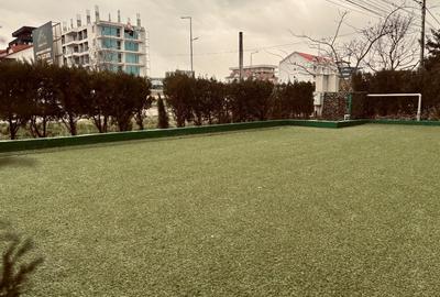 De vânzare apartament de lux  cu terasă, zona Mamaia Nord - 11