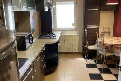 Apartament cu 3 camere decomandat, mobilat în Tei - 2