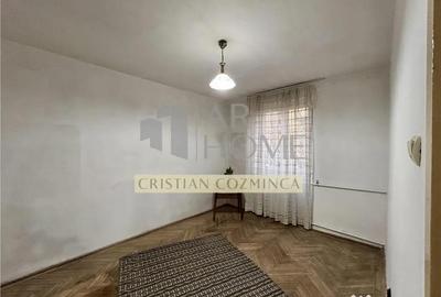 Apartament cu 2 camere decomandat în Central - 3