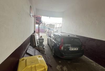 Casă cu 4 camere în Central - 2