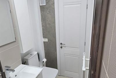 Ap renovat, 2 camere, et. 4/10, zona Ghe. Lazar! - 7